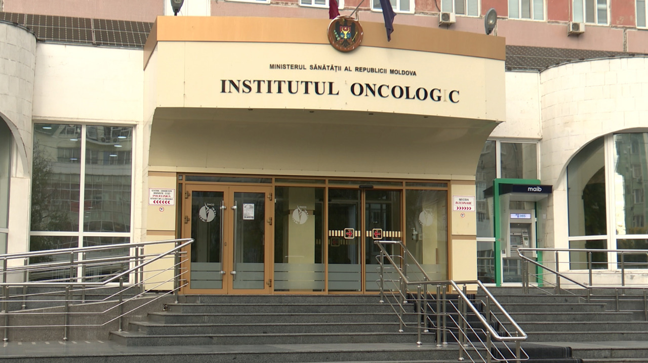 Detected early, breast cancer can be defeated - doctors' message