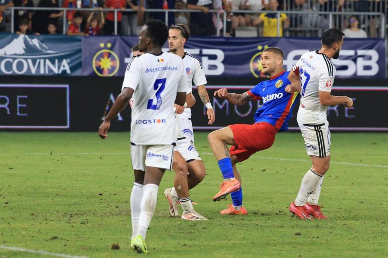 Ștefan Bodișteanu a fost integralist în meciul FCSB - FC Botoșani 