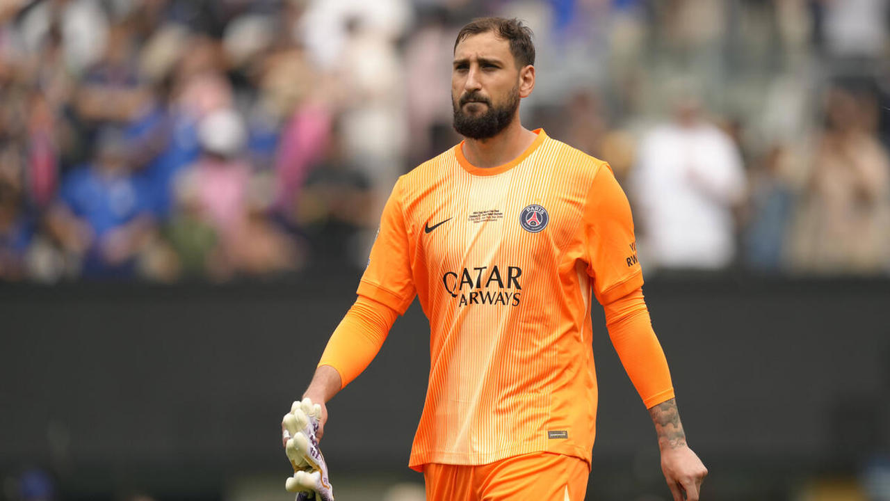 Donnarumma și-a anunțat plecarea, iar conform presei, Manchester City a intrat pe fir 