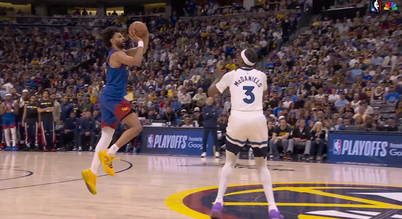 Jamal Murray a fost autorul unui coș incredibil într-un meci din play-off-ul NBA