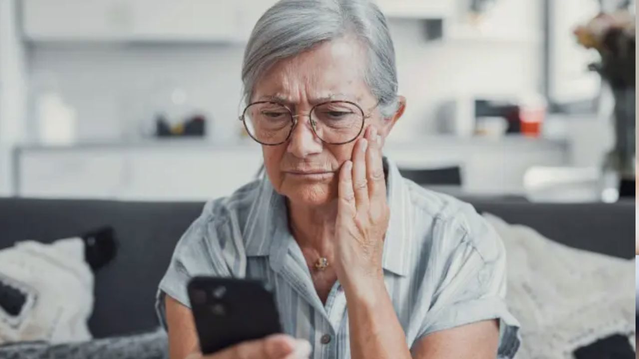 Capcana telefonică „ruda implicată în accident”: Tânără din capitală, condamnată la nouă ani de închisoare pentru escrocherii de peste 700 de mii de lei