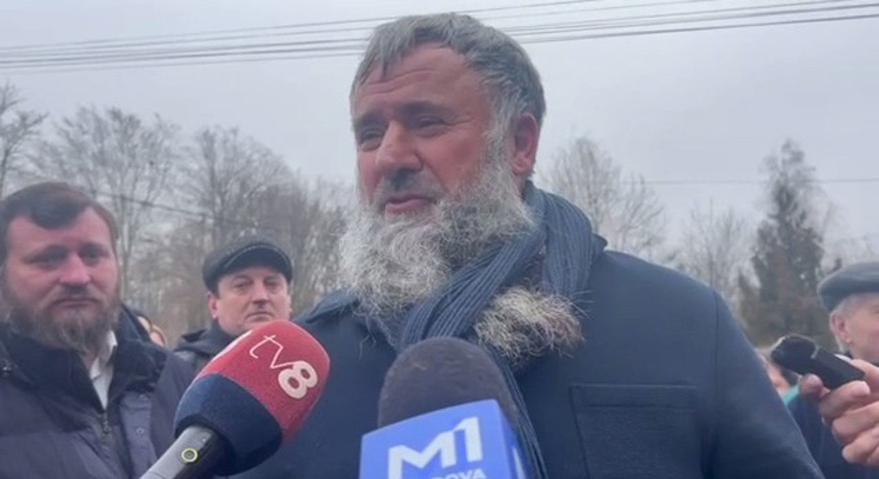 Примара Деренеу освободили под судебный контроль. Прокуроры требовали его ареста