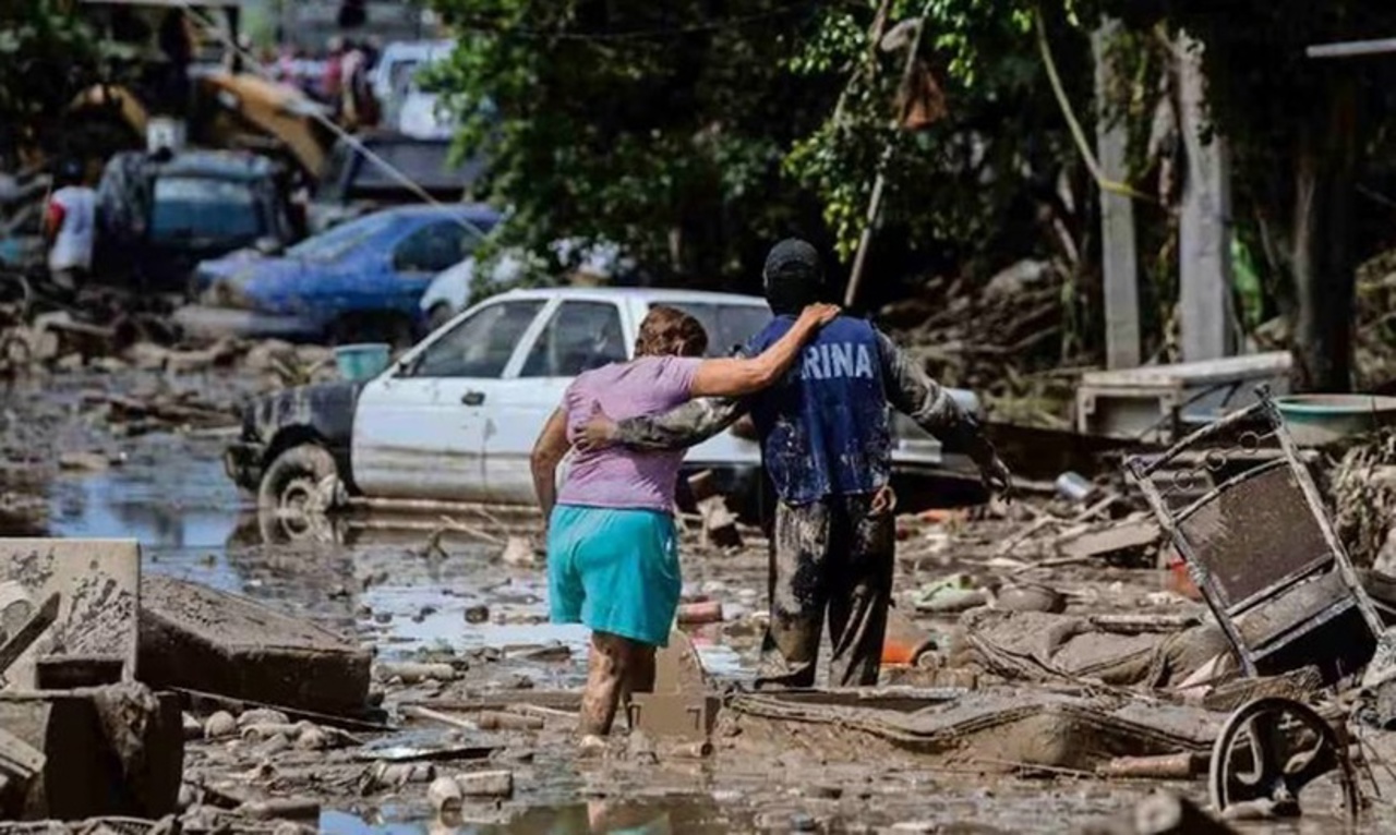 64 dead, 60 missing in Mexico after week of torrential rain