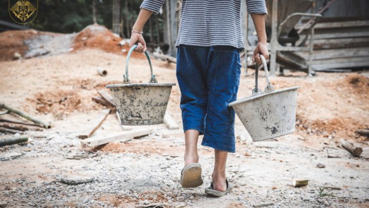 Capcana locurilor de muncă bine plătite în Cehia: Șase moldoveni au fost înșelați de un bărbat din Anenii Noi