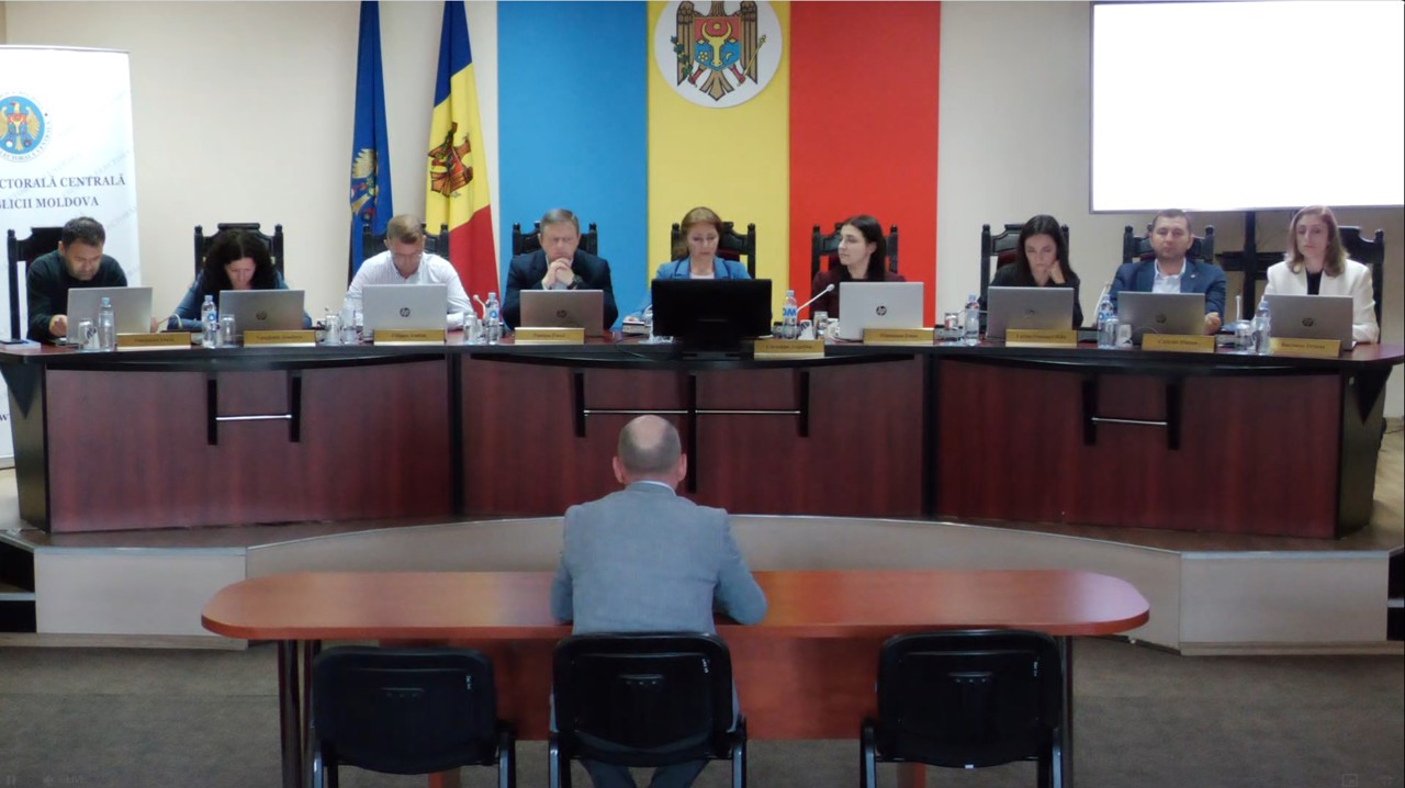 Termene depășite: CEC a respins referendumul de amalgamare în comuna Botnărești