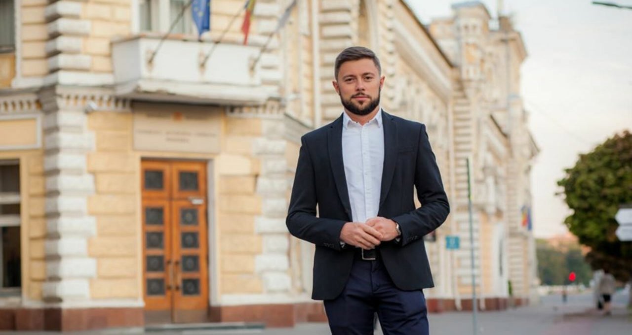 Виктор Киронда выходит из состава Муниципального совета Кишинева