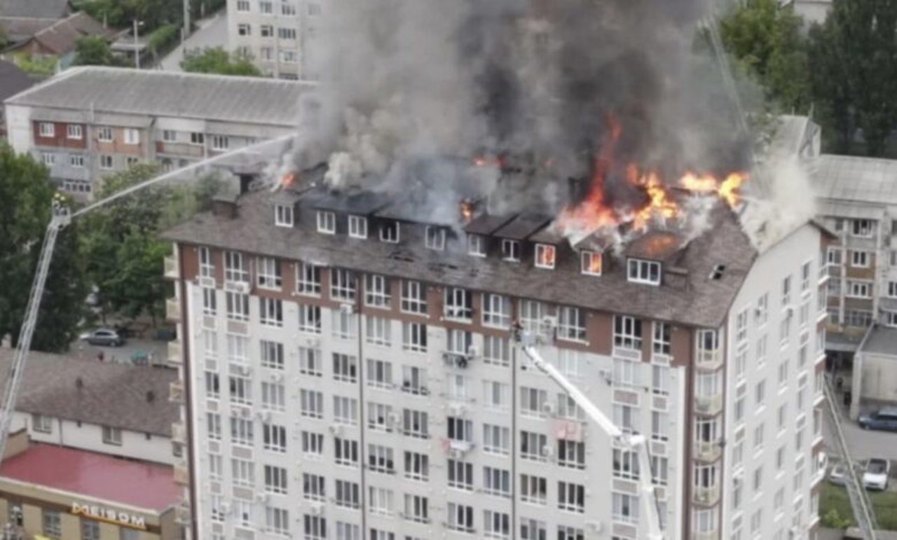 Дело о пожаре в Дурлештах передано в суд: трем обвиняемым грозит до двух лет тюрьмы