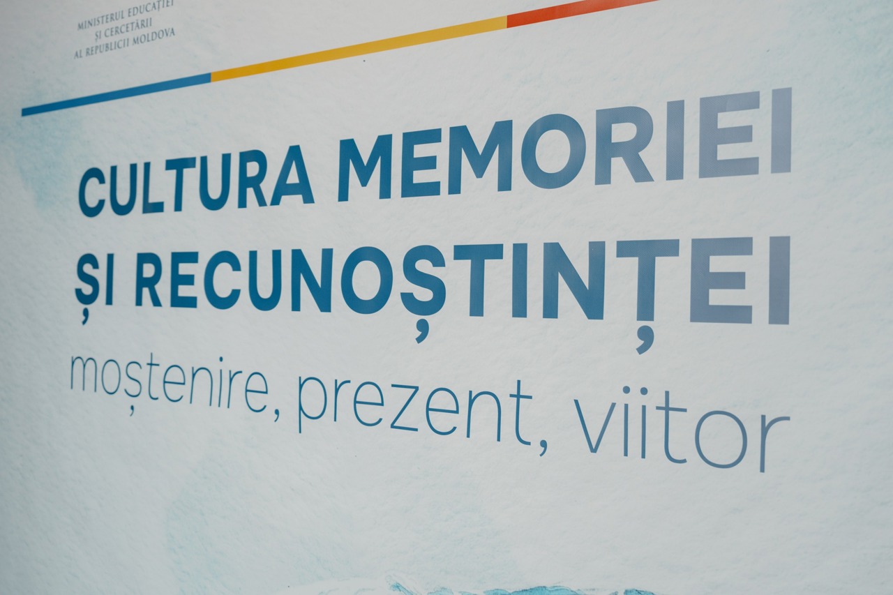Elevii din clasele IX-XII, invitați să participe la concursul „Prin Memorie și Recunoștință spre viitorul european”   
