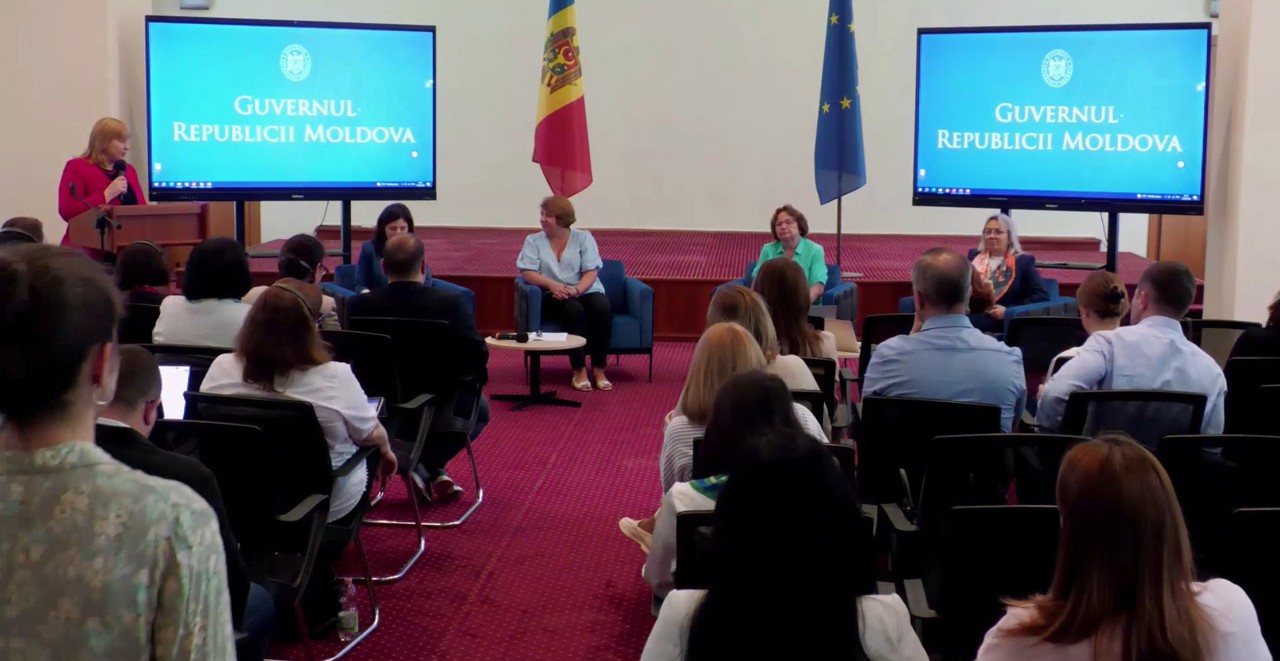 Raport național: Avem școli complet digitalizate și mai mulți medici, însă mortalitatea infantilă a crescut alarmant