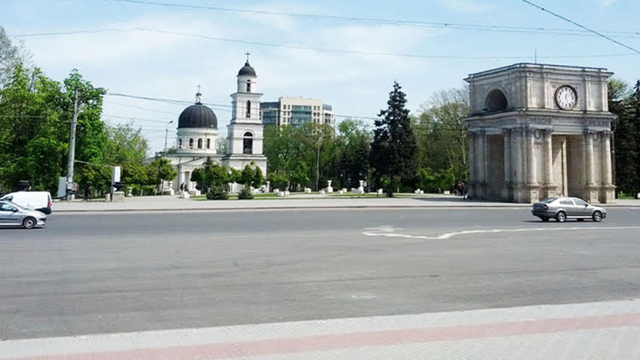 Traffic restricted on several central Chișinău streets