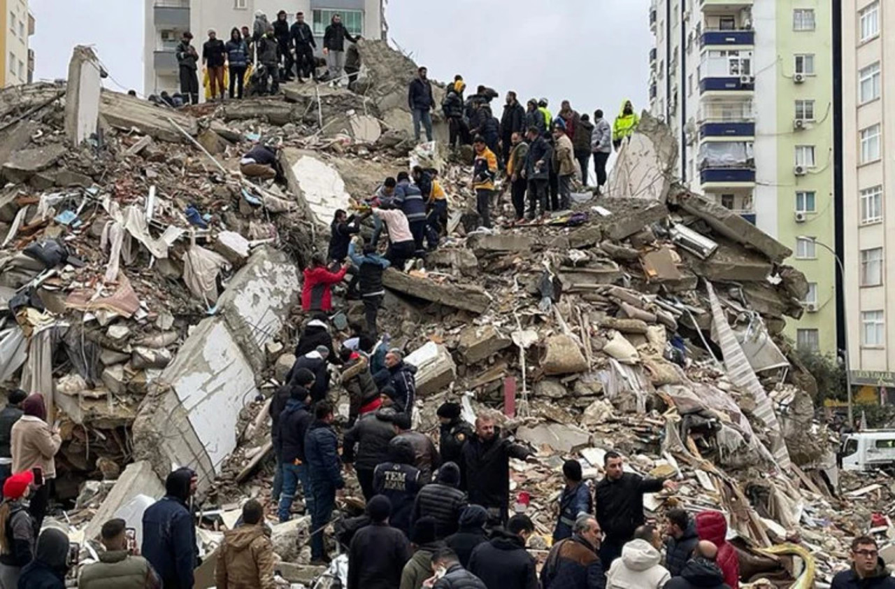 The number of victims of the earthquake in Turkey and Syria exceeded 21 thousand