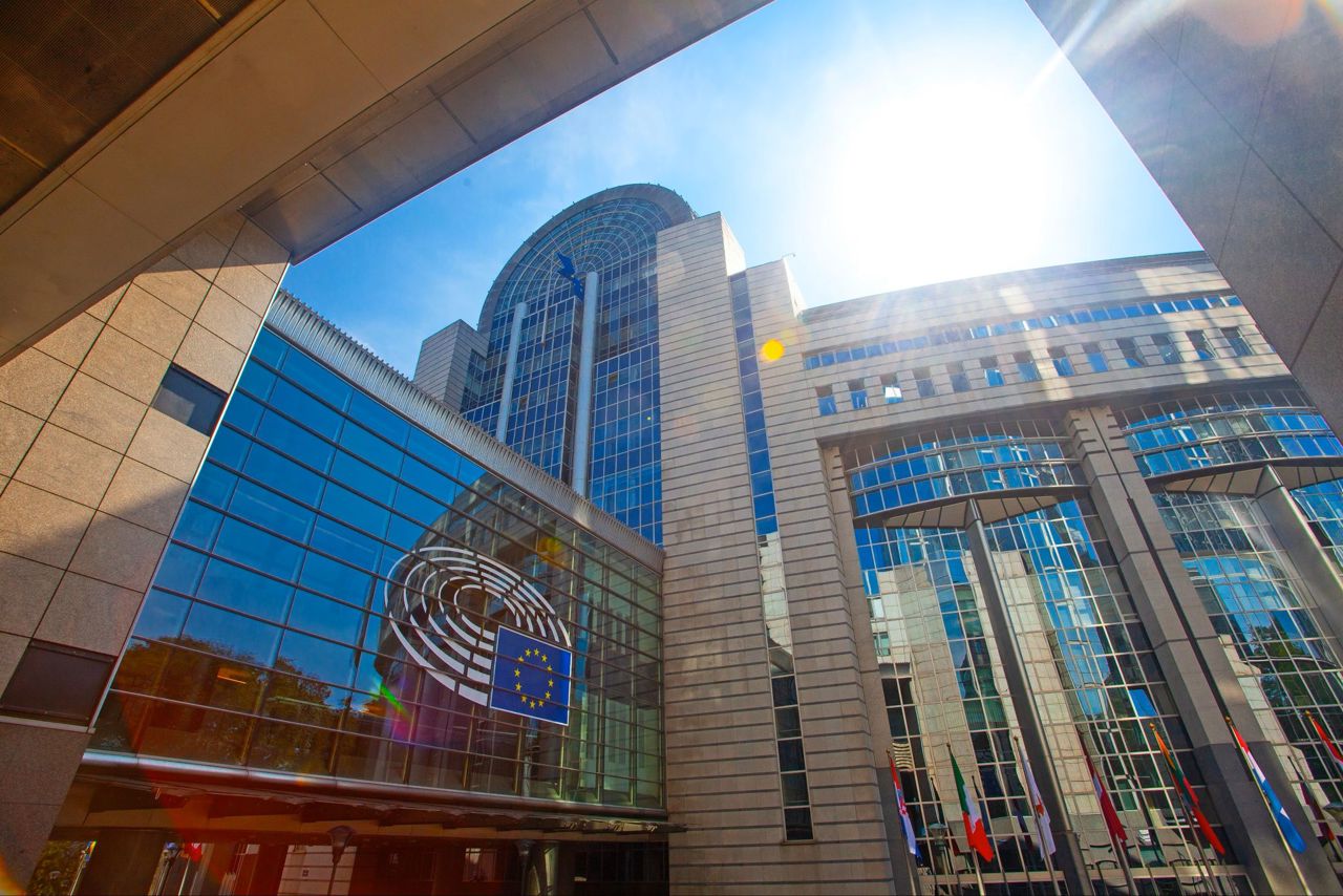 Suspiciuni de nereguli în vânzarea de clădiri UE: Percheziții la Comisia Europeană coordonate de Parchetul European