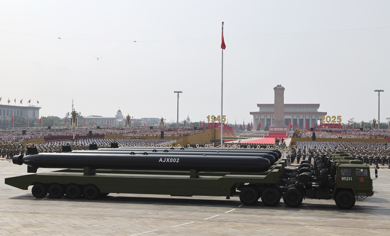 Beijing military parade: Xi, Putin and Kim Jong-un together in show of new alliance
