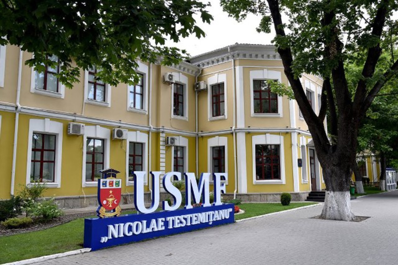 Start admiterii la facultate: Contractele de studii pornesc de la 6.600 de lei și ajung la 70.000 de lei