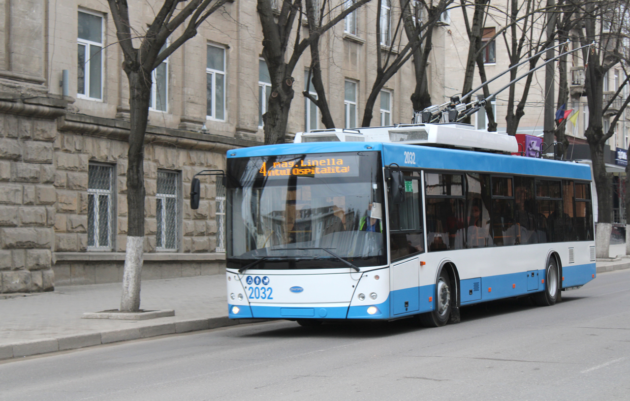 Стоимость проезда в троллейбусе в Бэлць может вырасти в два раза. Что думают местные жители