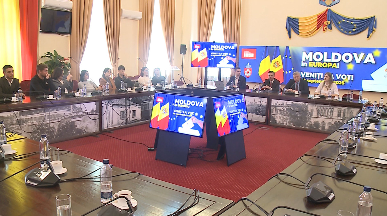 Young Bassarabians rally for elections: 'Every vote matters'