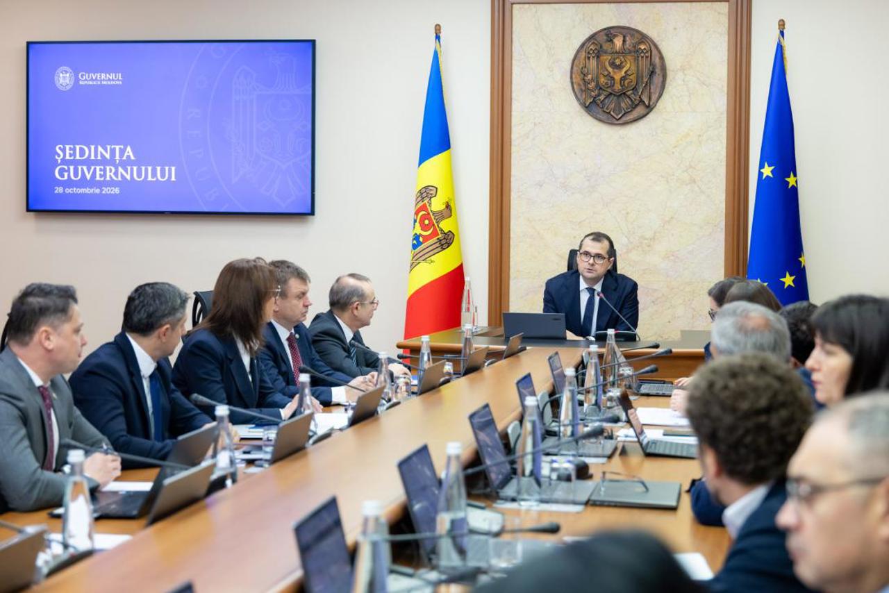 Licențierea importurilor de cereale, prelungită la cererea fermierilor. Premierul recunoaște că există dezavantaje
