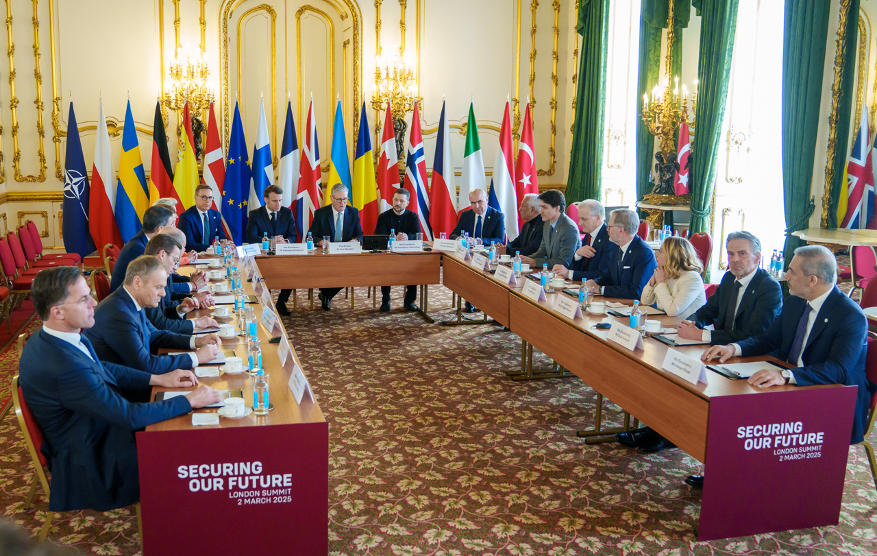 Corespondență Dan Alexe // După summitul de la Londra: deșteptareа militară a Europei și dilema ucraineană