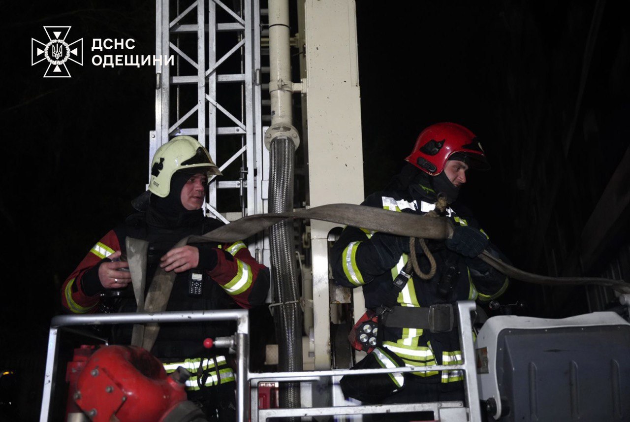 Trei persoane rănite în urma unui atac cu drone rusești asupra Odesei