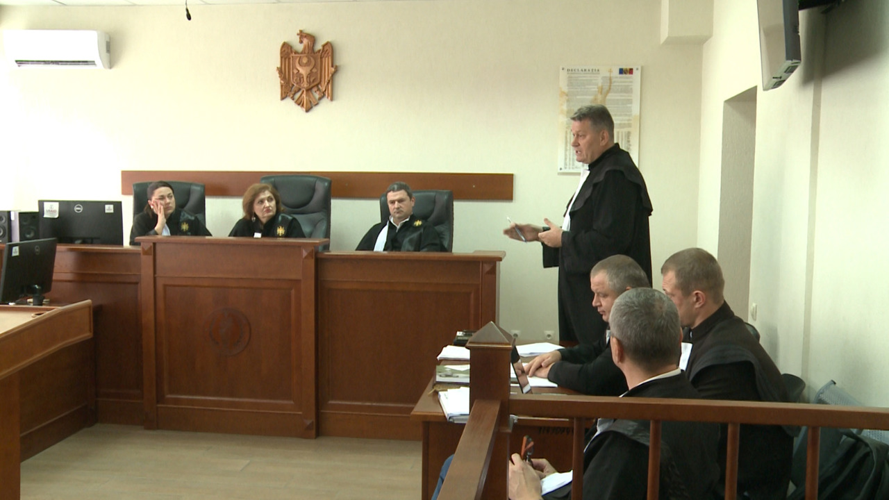 Prosecutors seek separate trial for Vladimir Plahotniuc in ‘theft of the billion’ case