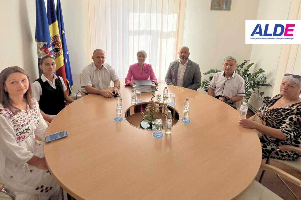 ELECTORALA 2025//  CEC a înregistrat lista de candidați ALDE pentru alegerile parlamentare