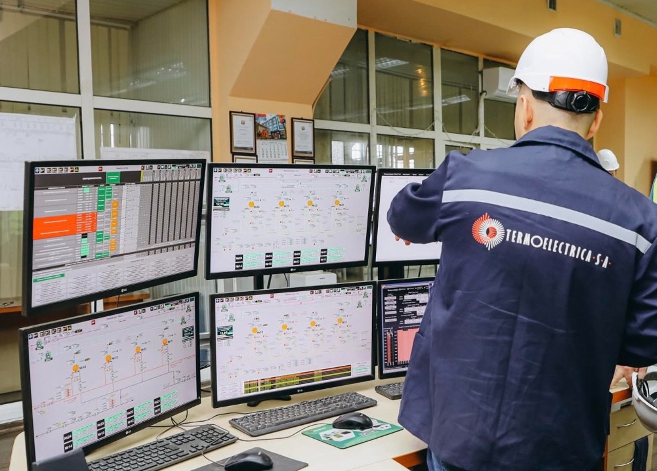 Cetățenii, îndemnați să anunțe despre scurgerile de agent termic și alte posibile avarii, după pana de curent 