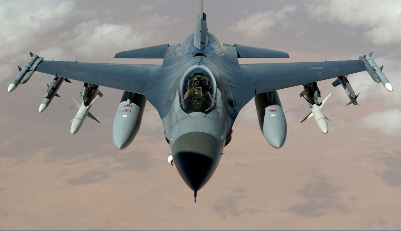 Ucraina confirmă că a pierdut un avion F-16