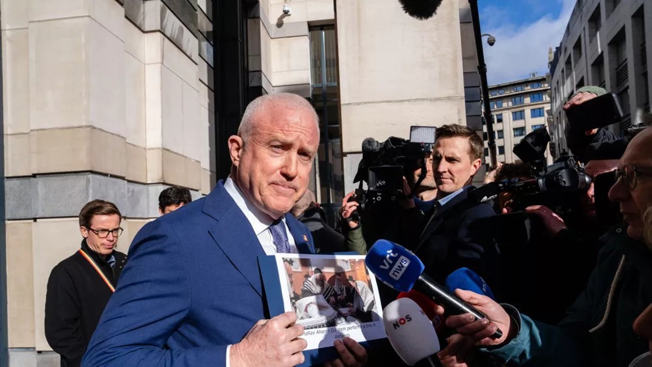 Corespondență Dan Alexe | Belgia acuzată de antisemitism și situația legală a circumciziilor în UE