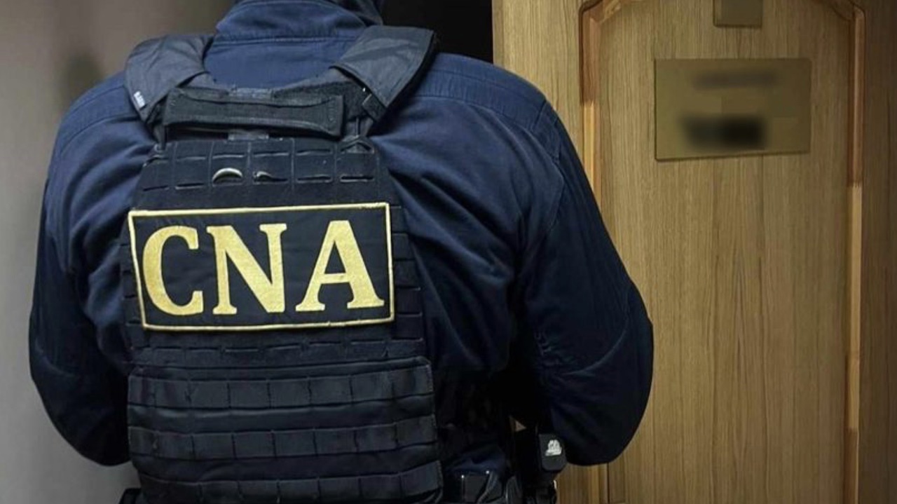Primării din mai multe localități, sub anchetă: CNA desfășoară percheziții
