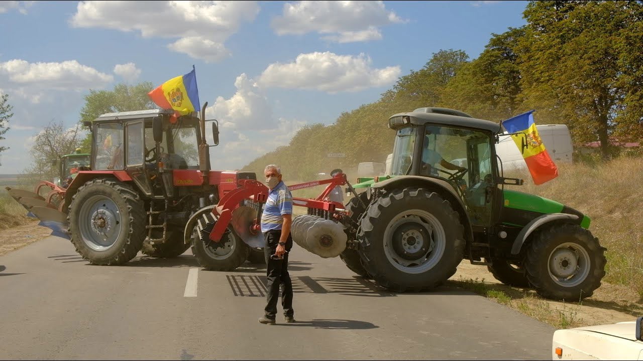 Более 1500 фермеров, пострадавших от засухи 2022 года, получат дизельное топливо из Румынии