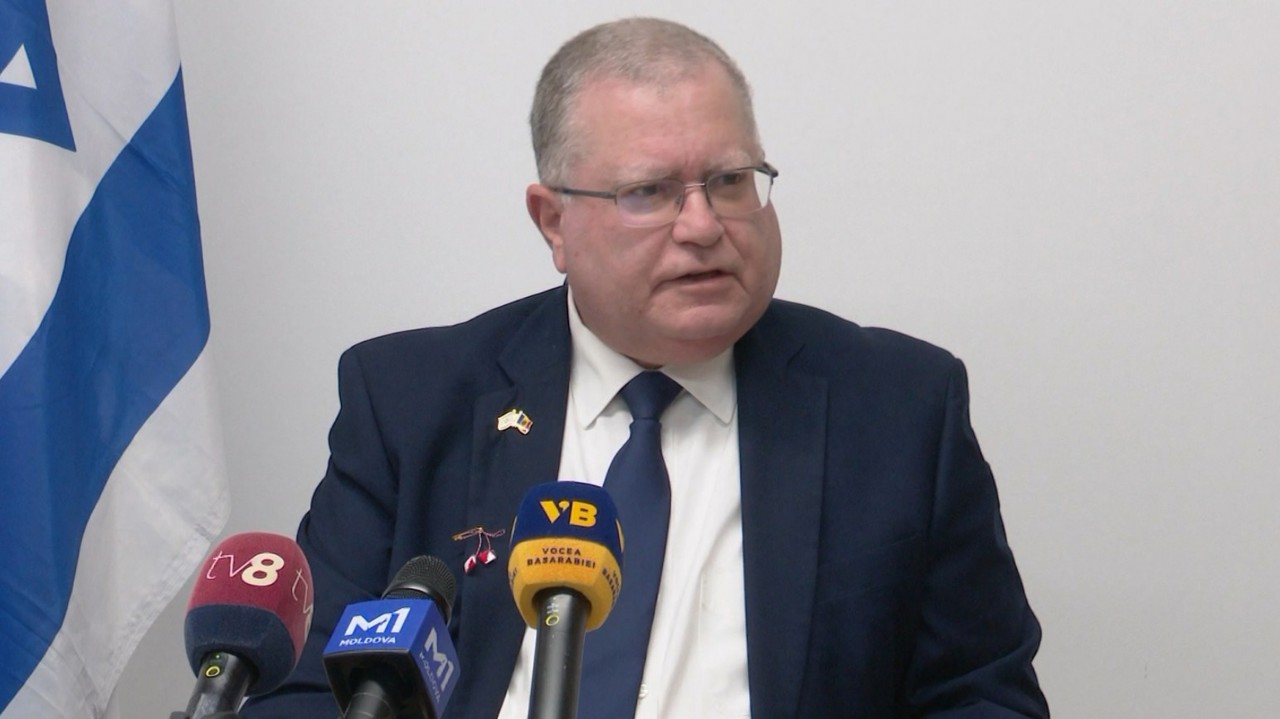 Opt mii de cetățeni ai R. Moldova lucrează în Israel. Ambasador: „Presupun că, în următoarele zile, vor exista curse spre exterior”