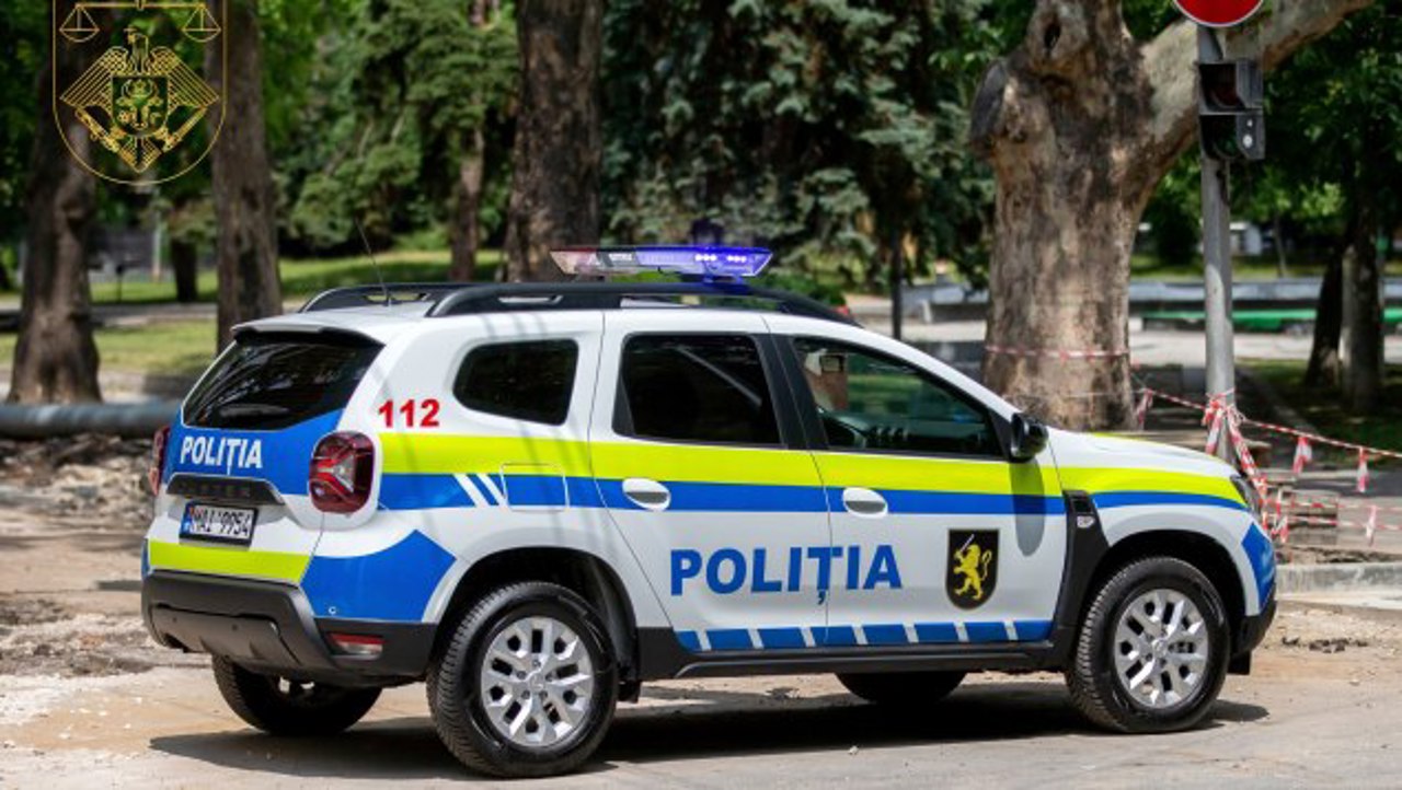 Un tânăr care a agresat un polițist la Ungheni, condamnat la trei ani de detenție