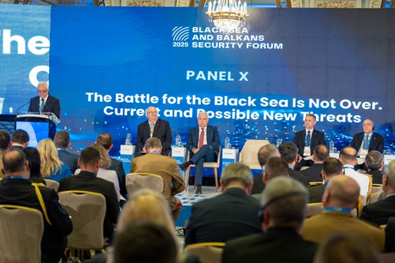 Defense Minister: We're strengthening defense against hybrid threats