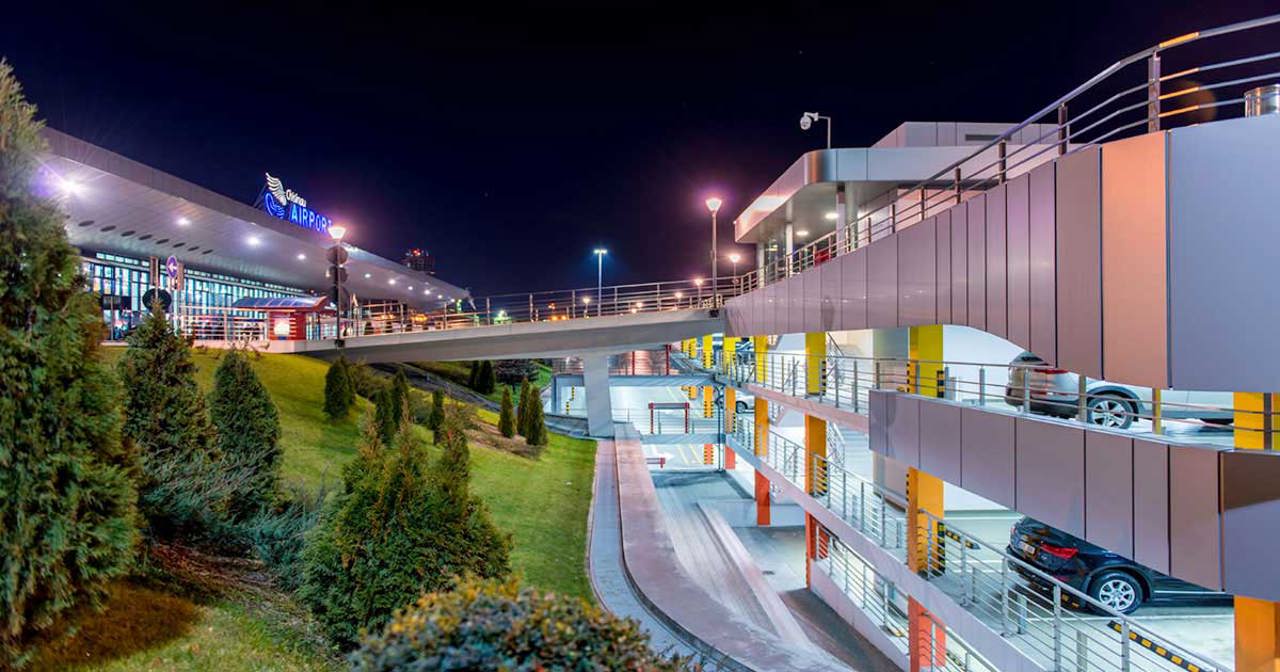 Продлен период, в течение которого на парковке в Международном аэропорту Кишинэу будет действовать специальный режим