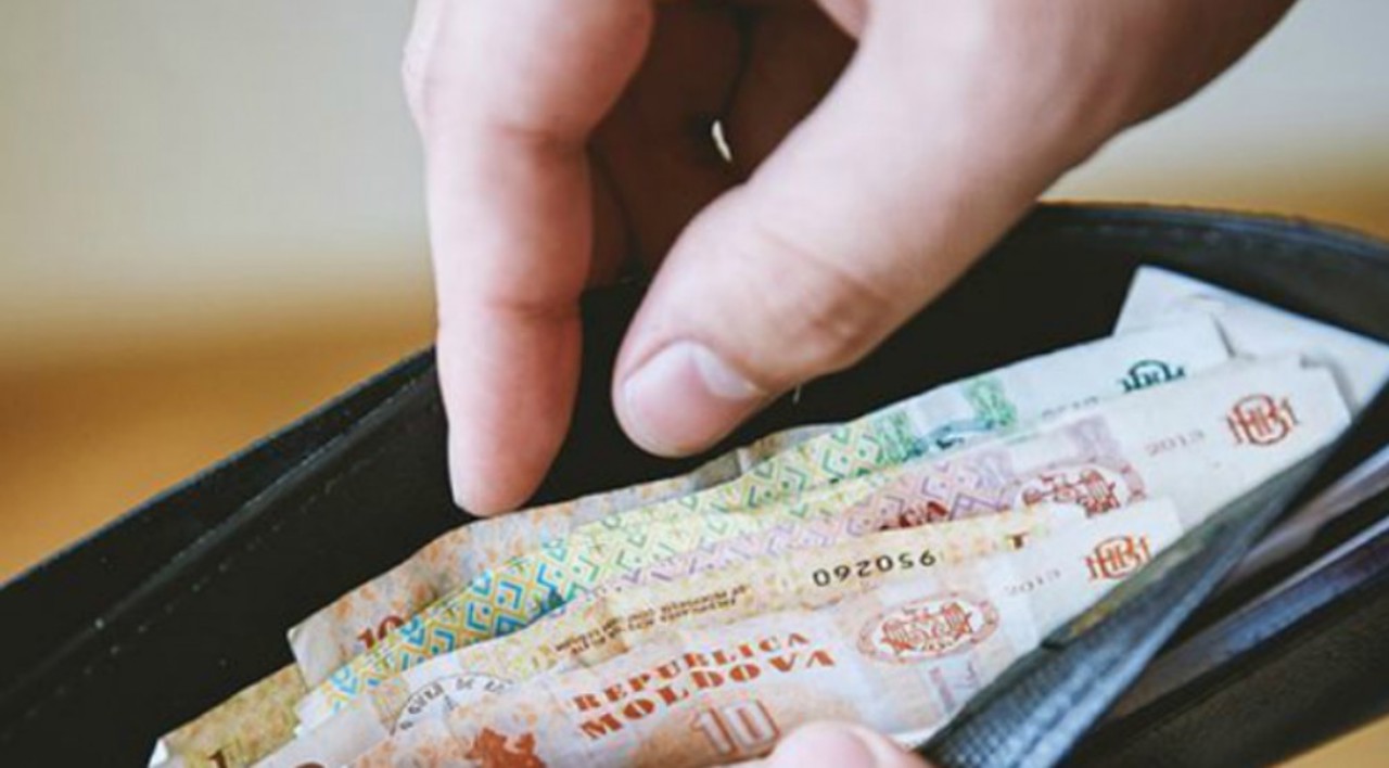 Salariile de pe malul drept al Nistrului, de două ori mai mari decât în regiunea transnistreană 