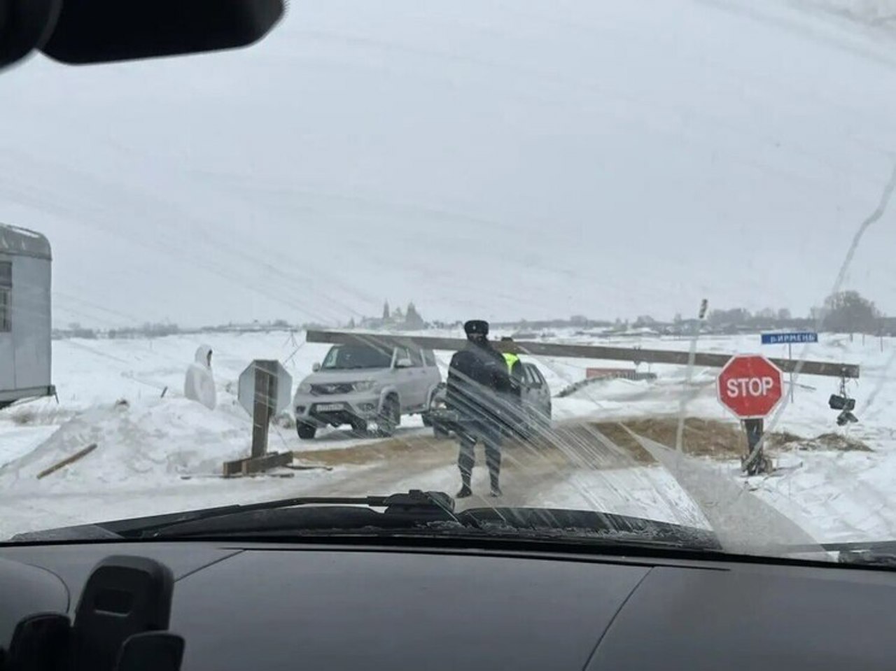Protest disperat în Siberia: Un fermier pierde tot, în ciuda amenințărilor de sinucidere