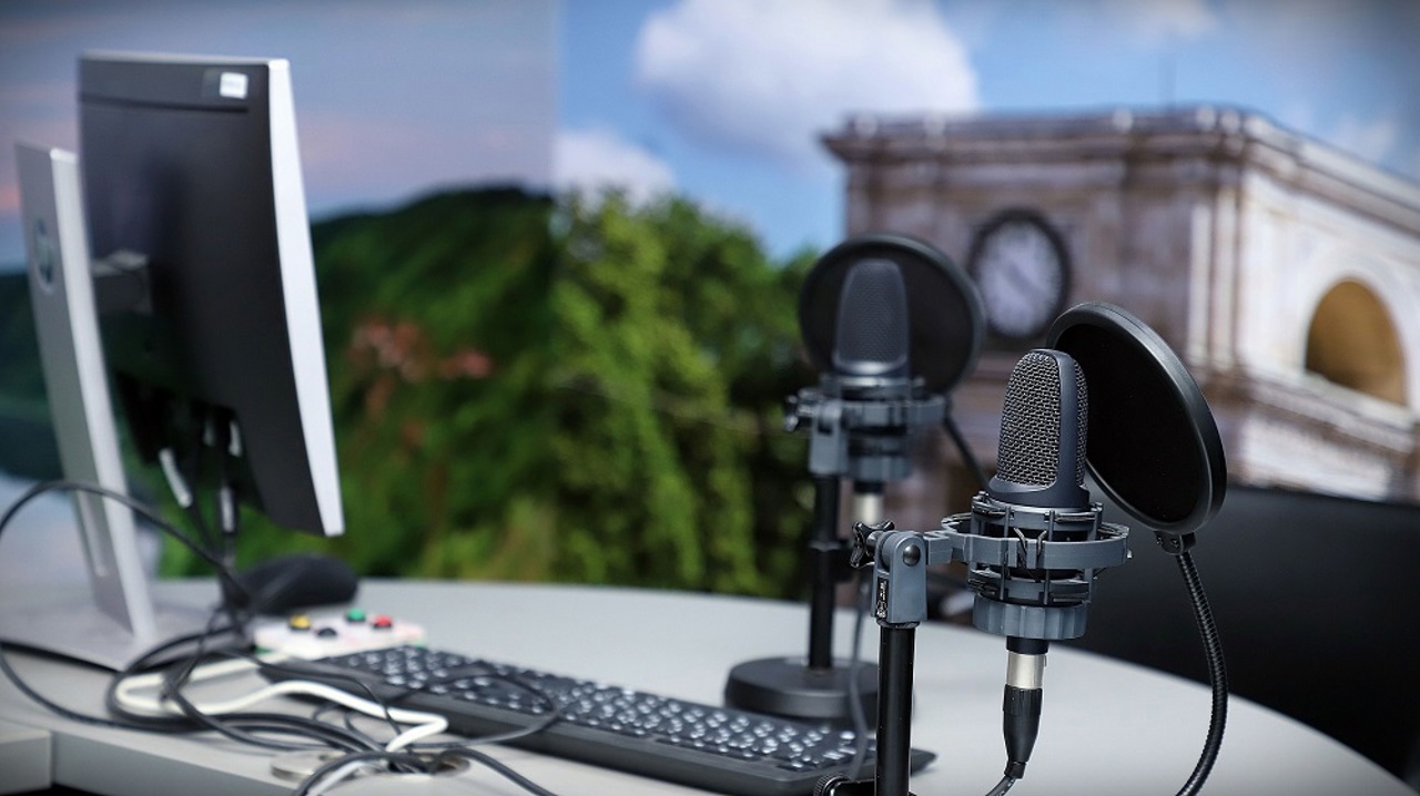 ȘTIRILE AMIEZII: Guvernul va crea o instituție responsabilă de domeniul securității cibernetice; Oamenii legii documentează acțiunile tinerilor reveniți din Turcia; Curtea Supremă de Justiție va fi reformată