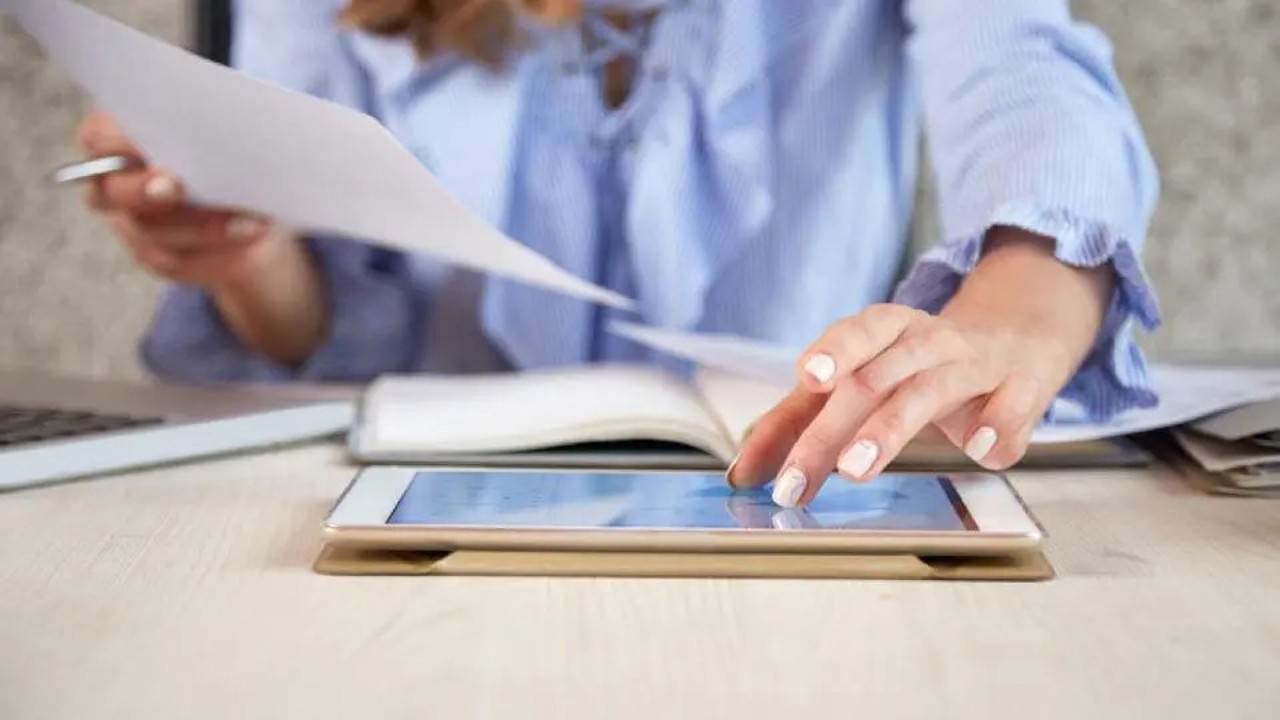 Acces online la servicii consulare pentru moldovenii din străinătate: a fost lansată platforma eConsulat 