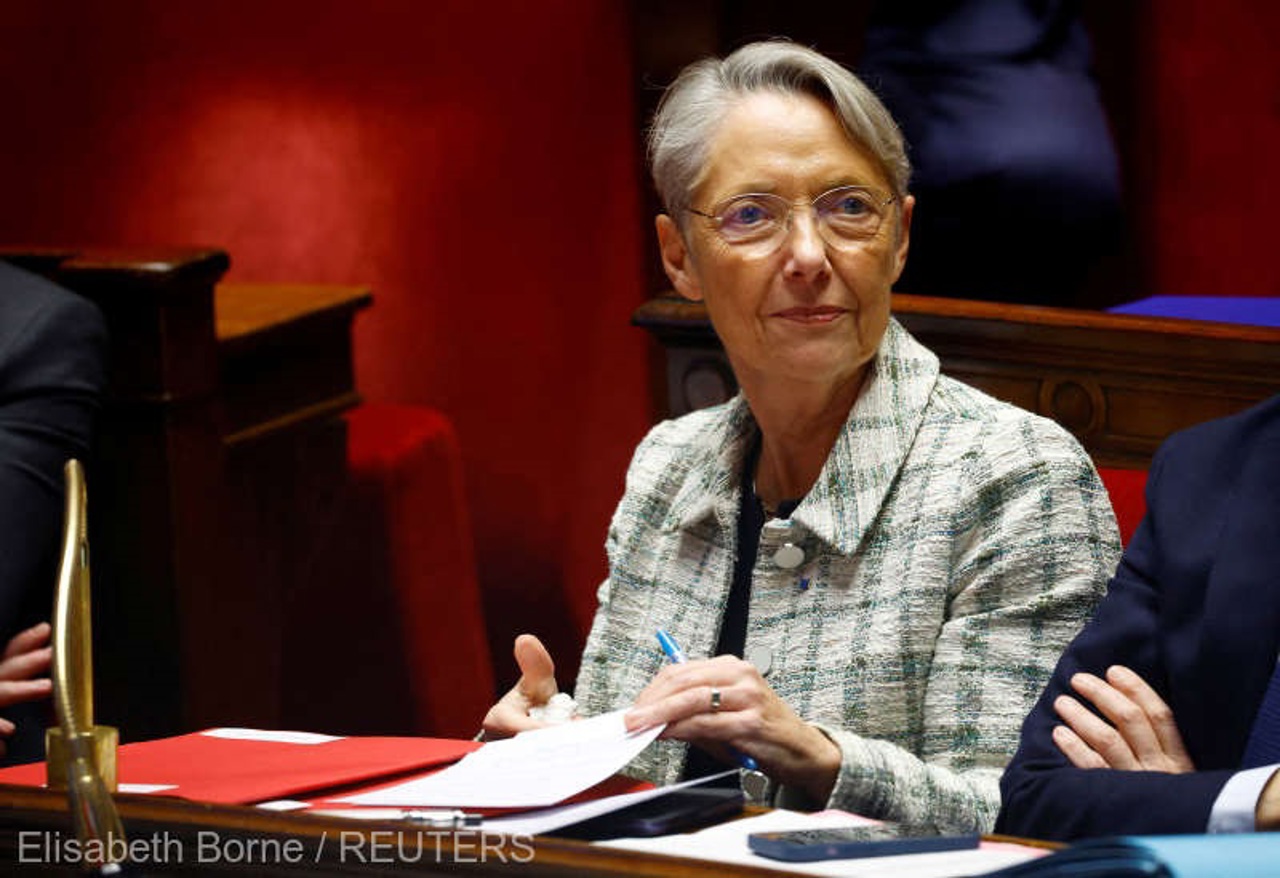Premierul Franței, Elisabeth Borne, a prezentat demisia guvernului său, care a fost acceptată de președintele Macron