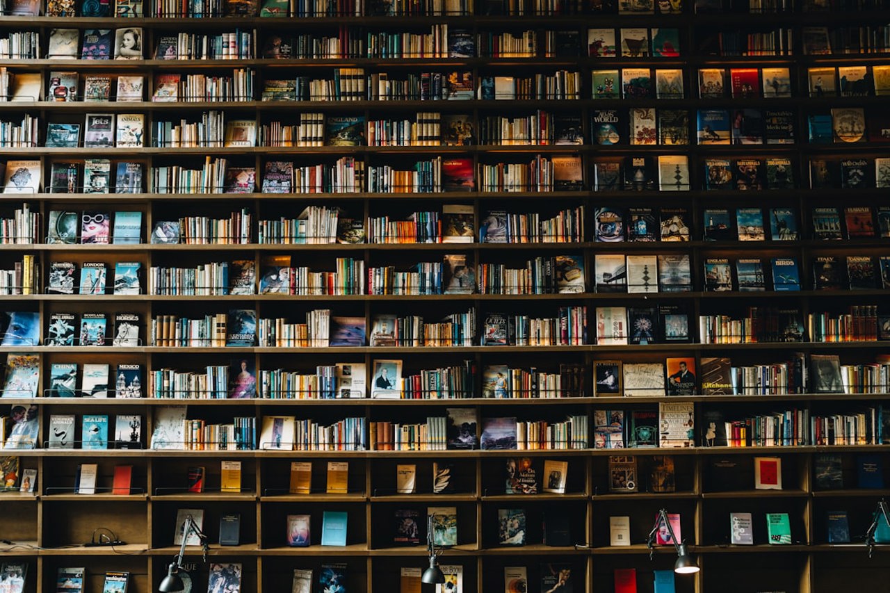 Lectura, practicată mai des de femei decât de bărbați: Timpul petrecut citind a crescut