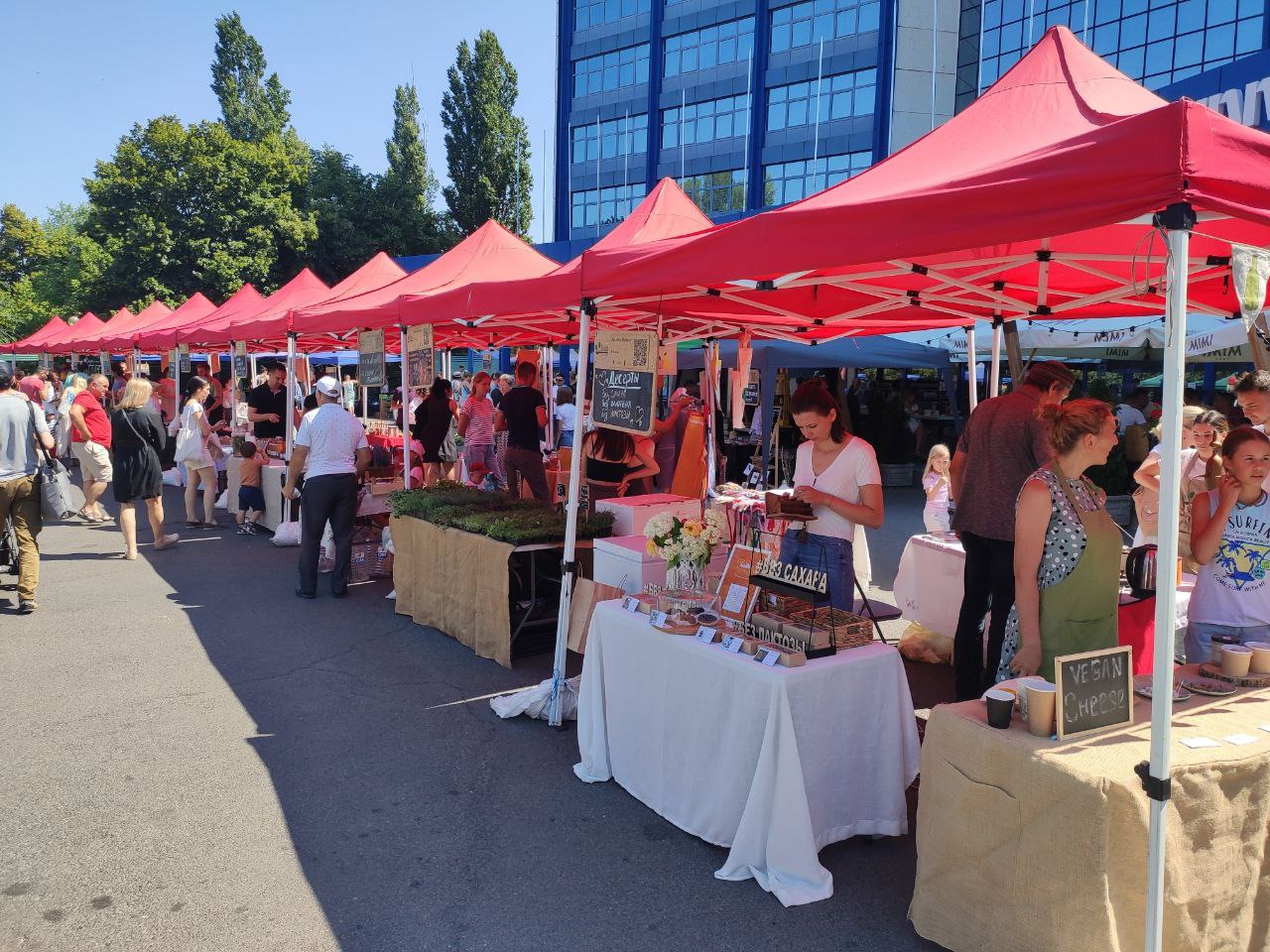  Produsele moldovenești vor fi apreciate în cadrul unei expoziții de bunuri de la Baia Mare, România