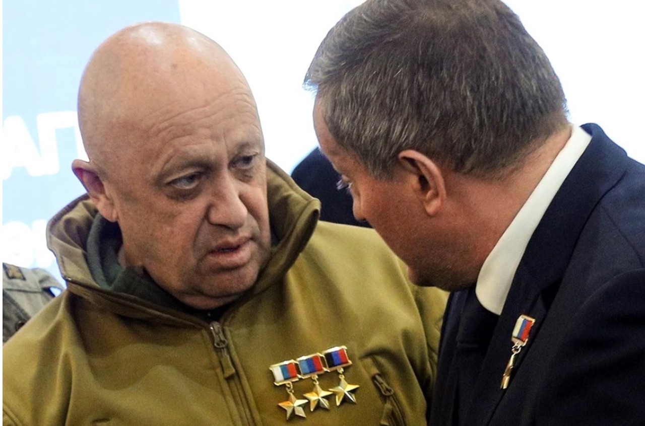 Пригожин грозит вывести вагнеровское подразделение из Бахмута: «У нас тысячи тел, которые мы кладём в гробы»