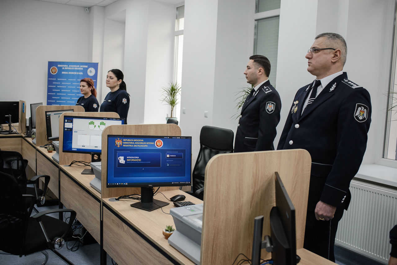 Иностранцы смогут воспользоваться услугами для получения убежища в новом офисе