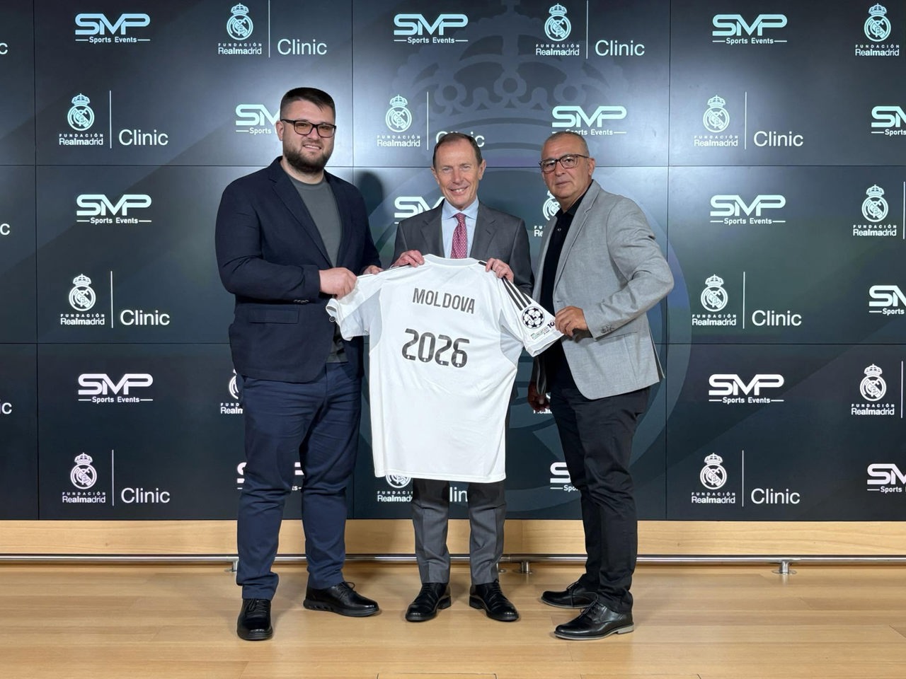 Visul de a îmbrăca tricoul echipei Real Madrid începe chiar în Republica Moldova! În țara noastră se vor desfășura antrenamente după metodologia și valorile celui mai titrat club de fotbal din lume