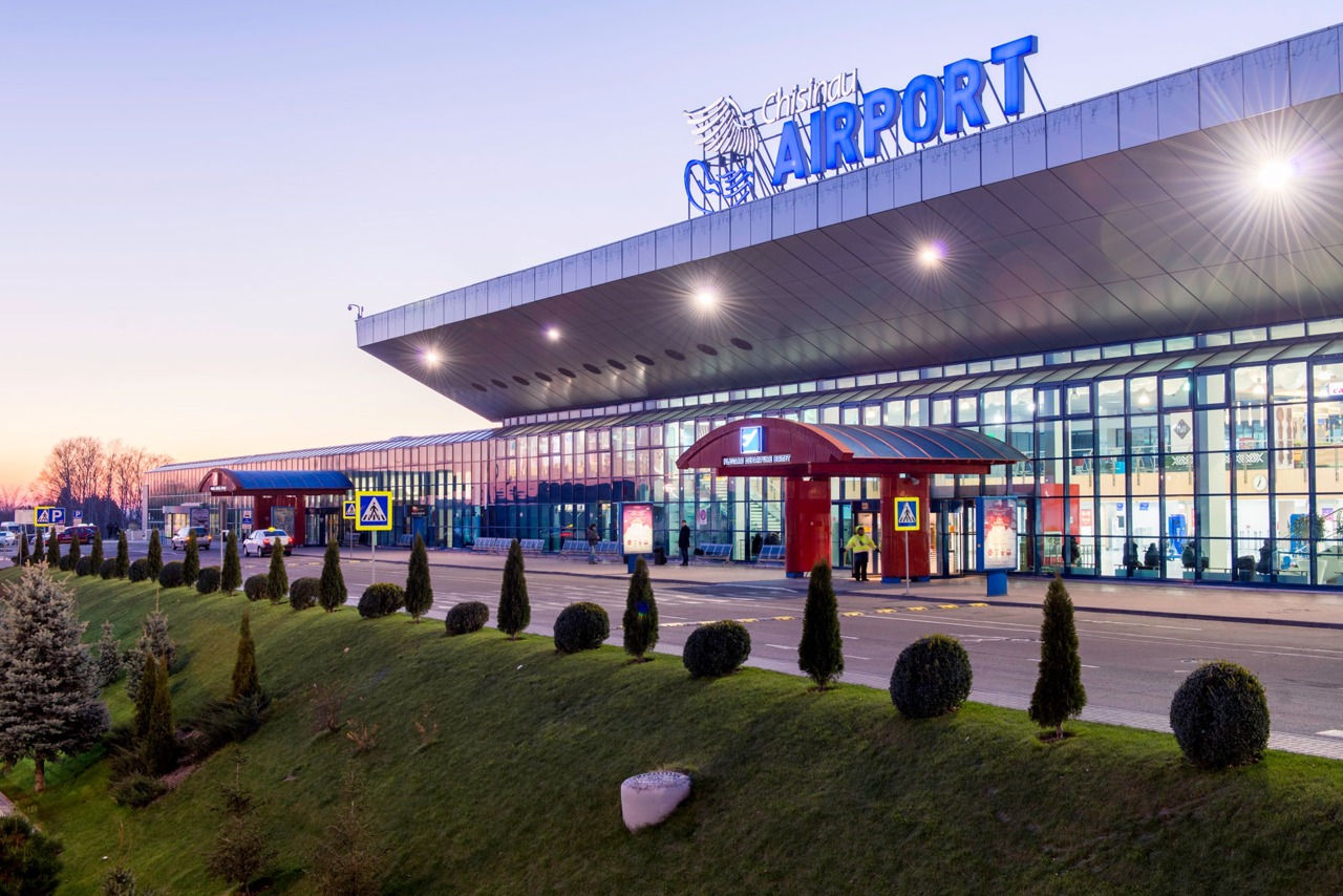 Traficul aerian de pe aeroportul din Chișinău, în continuă creștere: destinațiile spre care zboară cei mai mulți pasageri