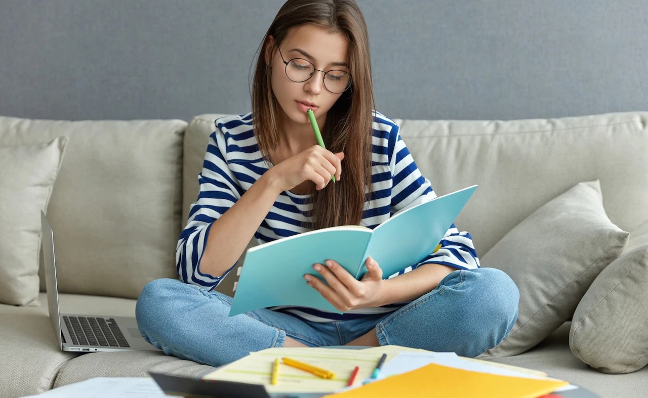 „Voucherul Cultural”, tot mai popular: 5.000 de tineri l-au utilizat în 2025