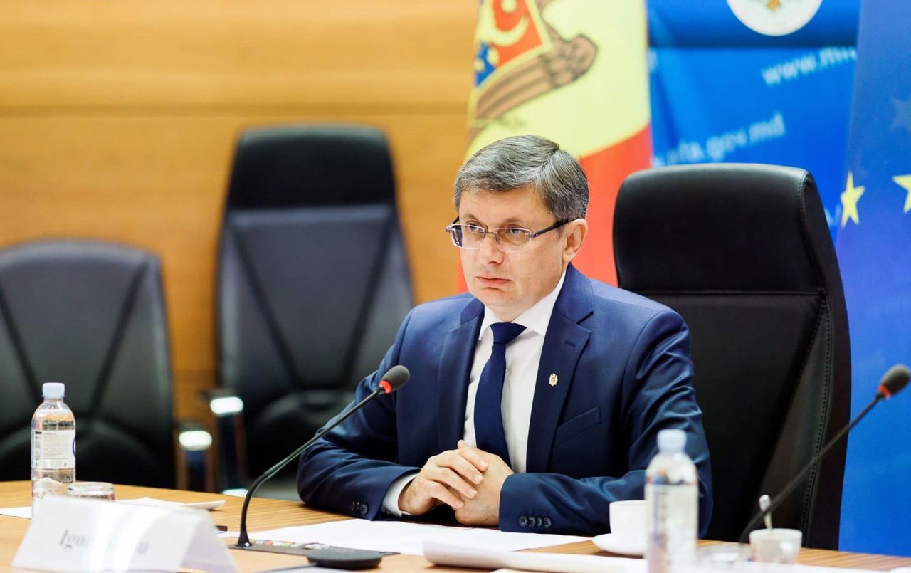 Parliament upholds vetting experts' mandate after court veto 