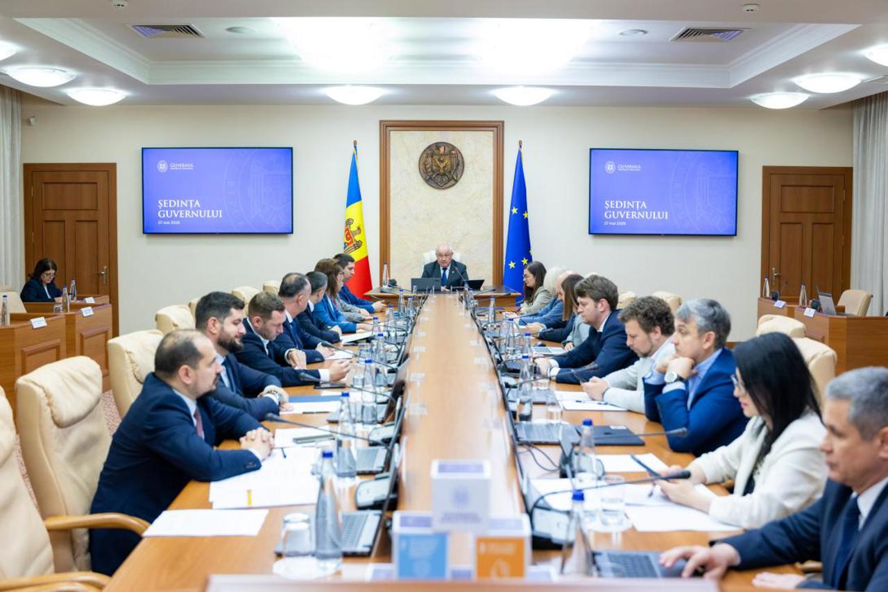 Guvernul aprobă acordurile sociale cu Ucraina și Canada: Pensii pentru moldovenii care lucrează oficial în aceste țări