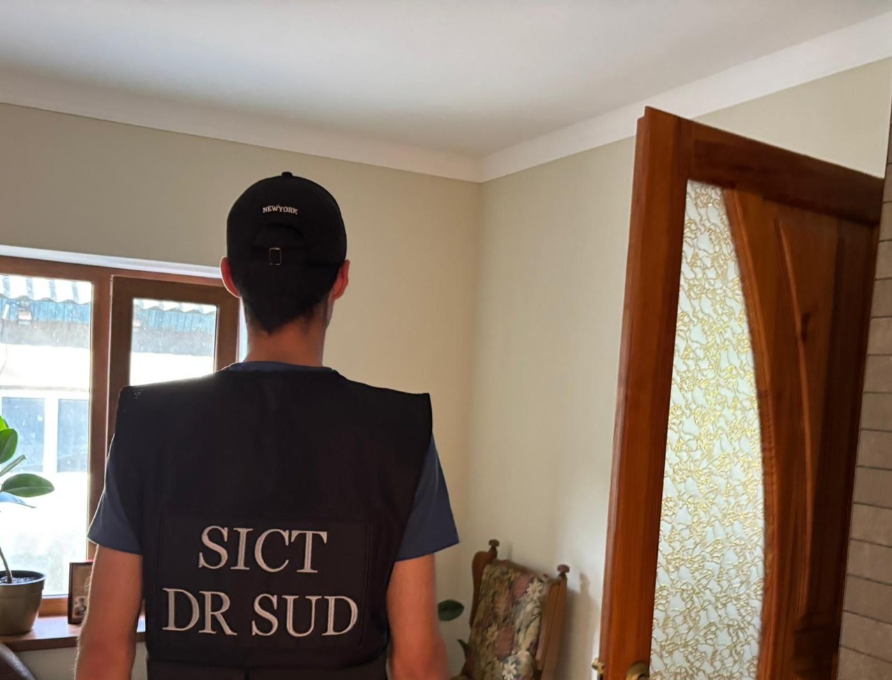 Allegedly aided six Ukrainians in illegal border crossing: Criminal group leader detained in southern Moldova