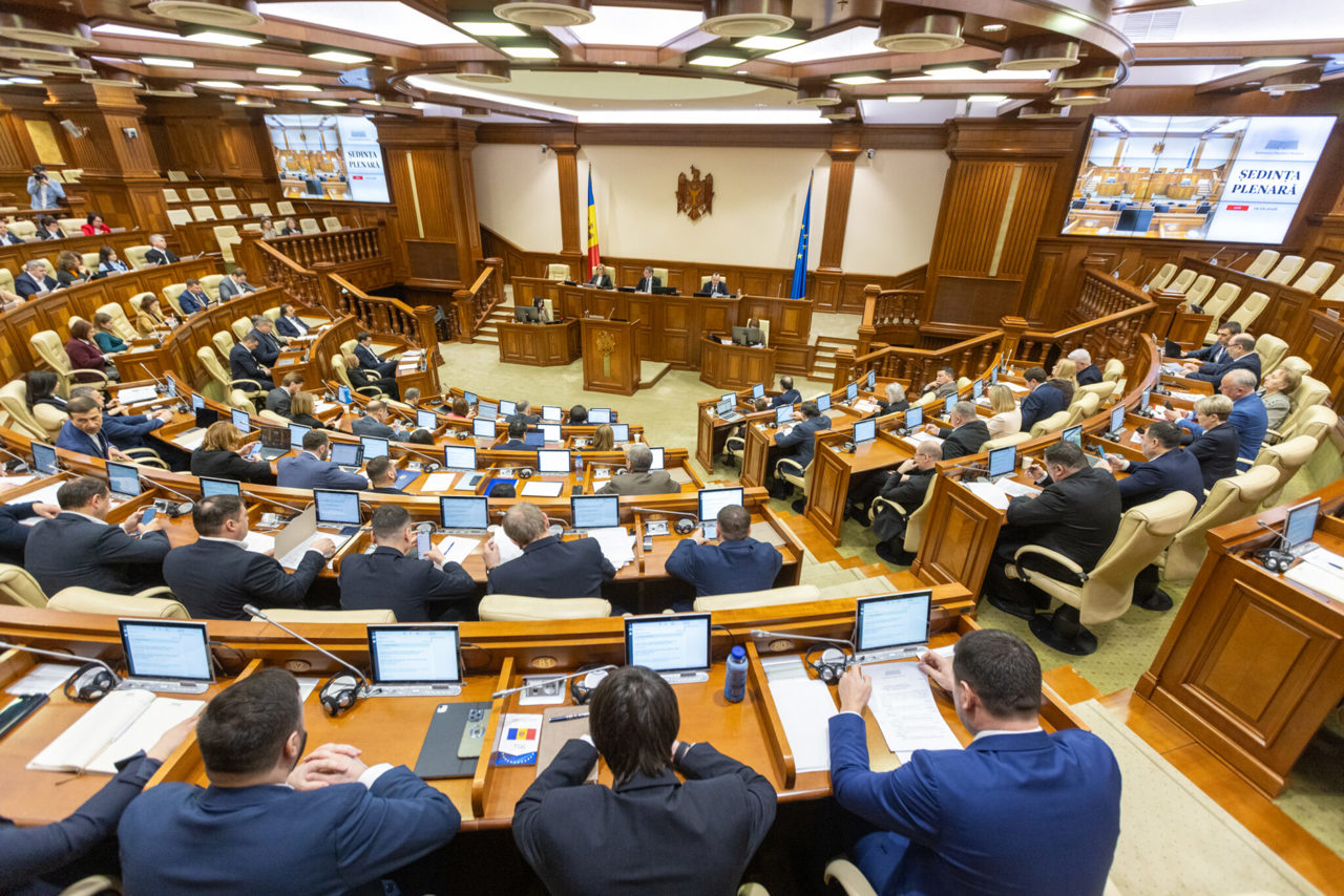 Vot final în Parlament: grant japonez de 21 de milioane de lei pentru modernizarea Teleradio-Moldova